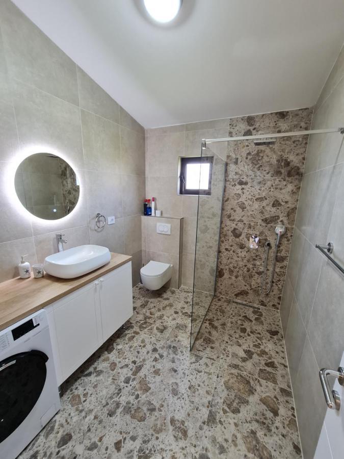 Luxury Penthouse With Panoramic View Leilighet Ulcinj Eksteriør bilde