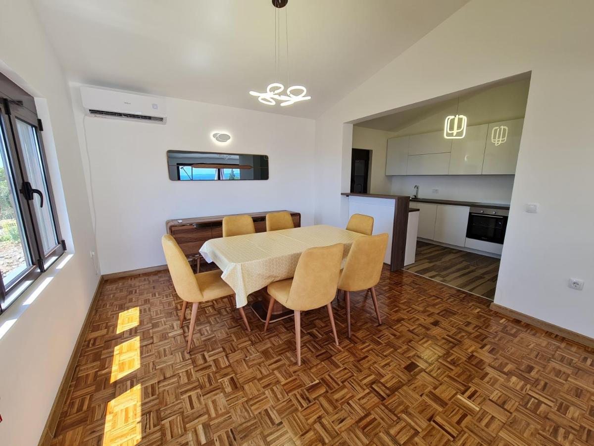 Luxury Penthouse With Panoramic View Leilighet Ulcinj Eksteriør bilde